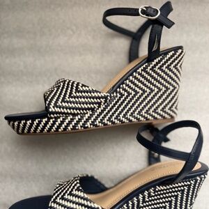 Nautica Braided Wedge Platform Sandal Classic Navy and White Chevron Pattern 8M